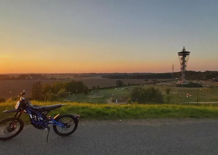 Letniskowy Nad Jeziorem Zarnowieckim - Na Kaszubach - Prázdninový dům *