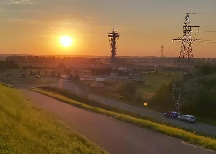 Letniskowy Nad Jeziorem Zarnowieckim - Na Kaszubach -