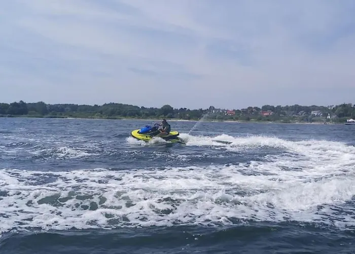 Letniskowy Nad Jeziorem Zarnowieckim - Na Kaszubach - Prázdninový dům *